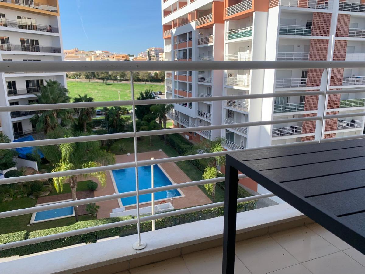Convistaapartment With Pool بورتيماو المظهر الخارجي الصورة