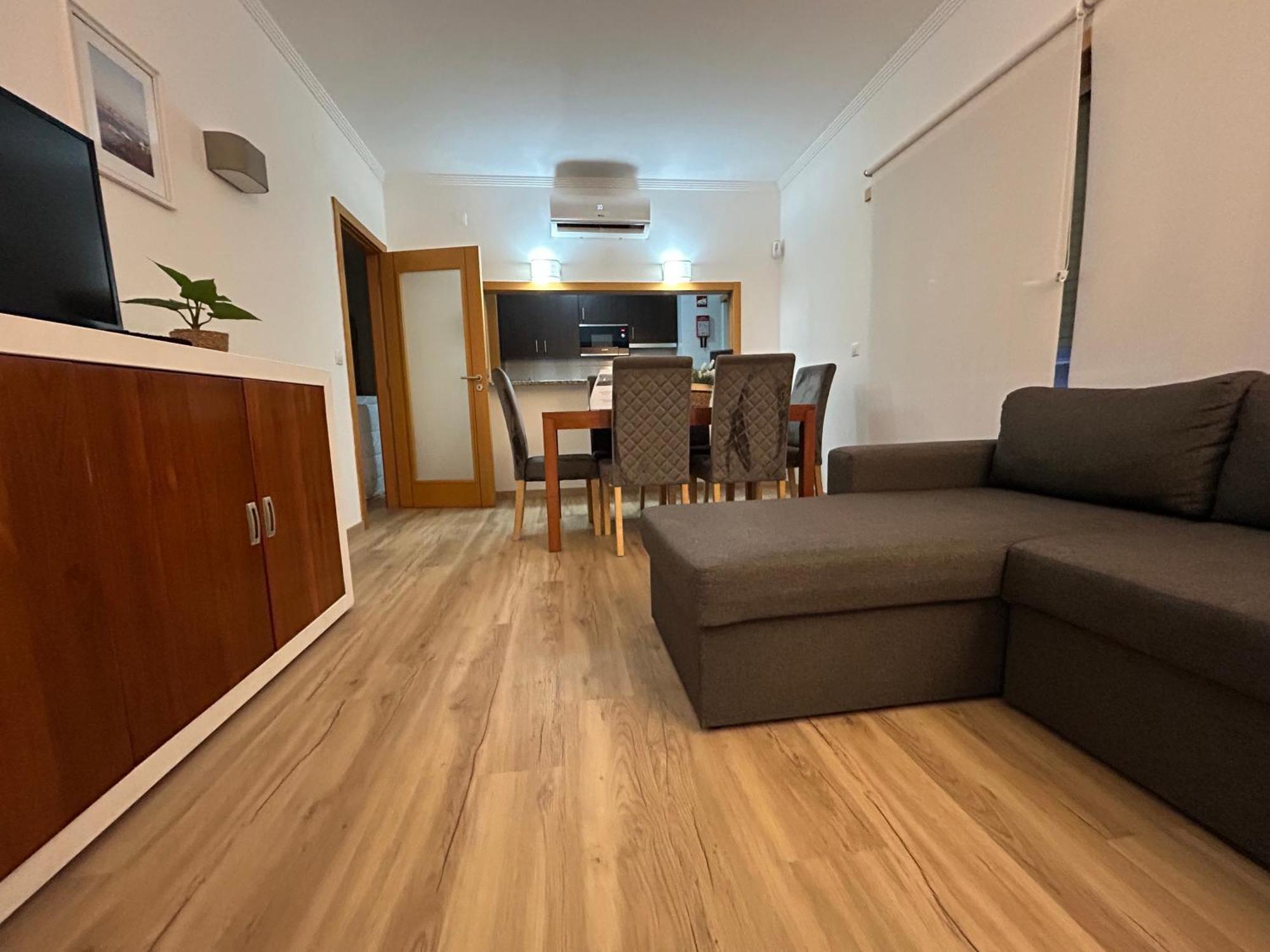 Convistaapartment With Pool بورتيماو المظهر الخارجي الصورة