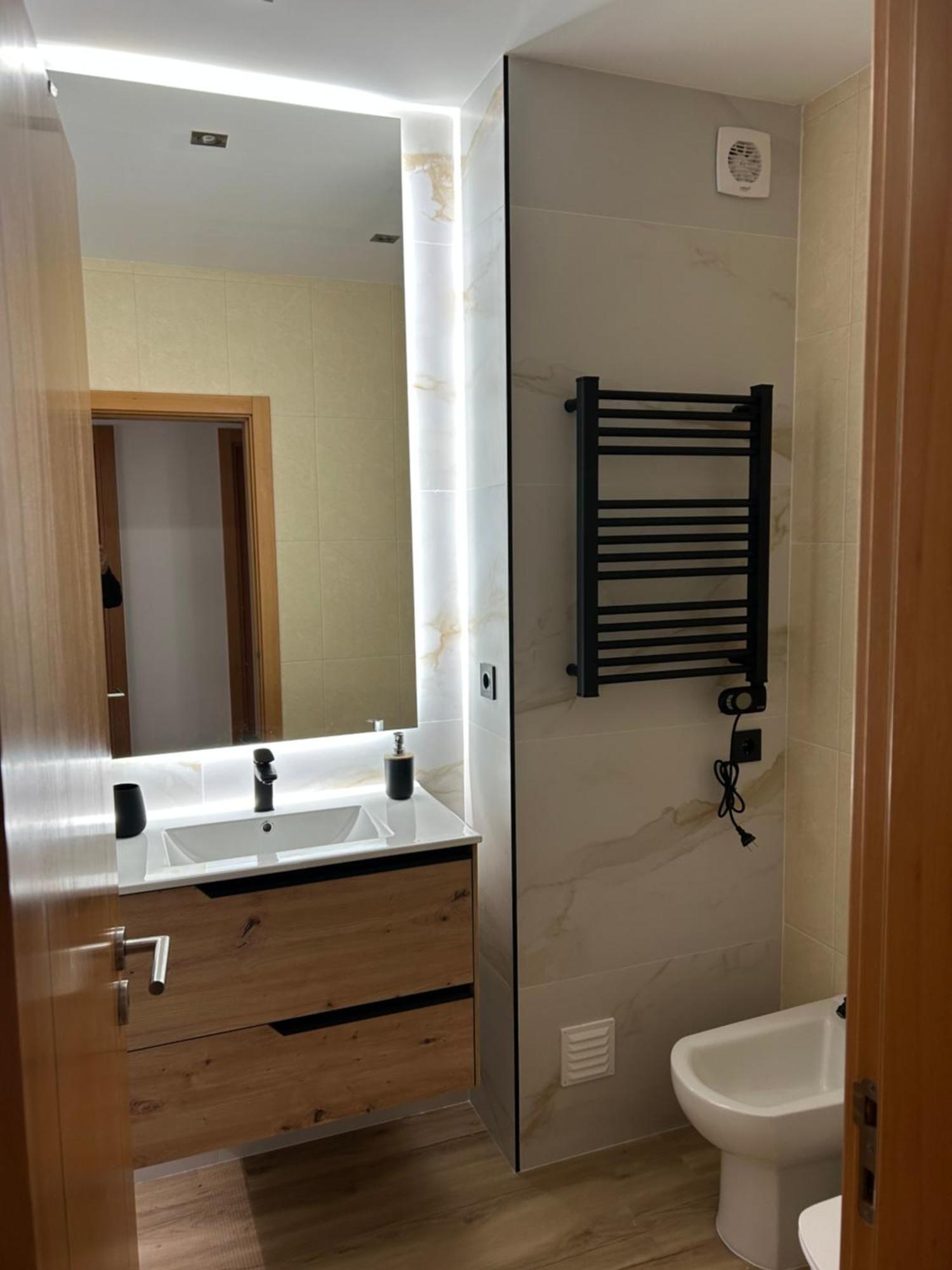 Convistaapartment With Pool بورتيماو المظهر الخارجي الصورة